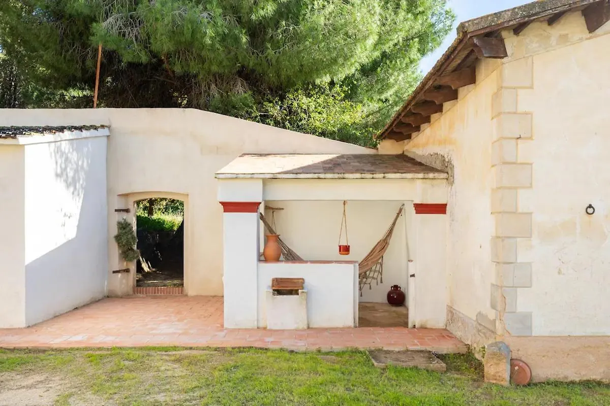 Can Rovira: Neoclassical Mansion Near Barcelona Alella 0*,